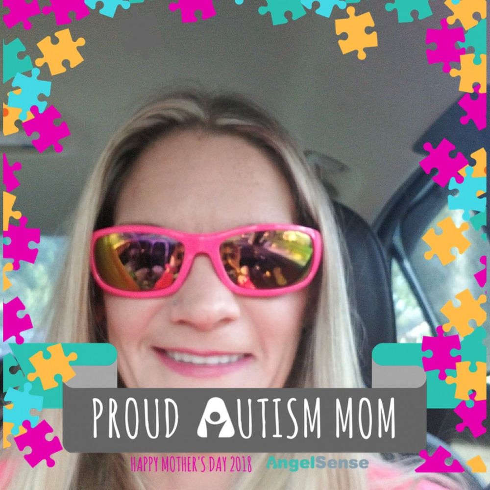 Meet your Posher, Cassandra